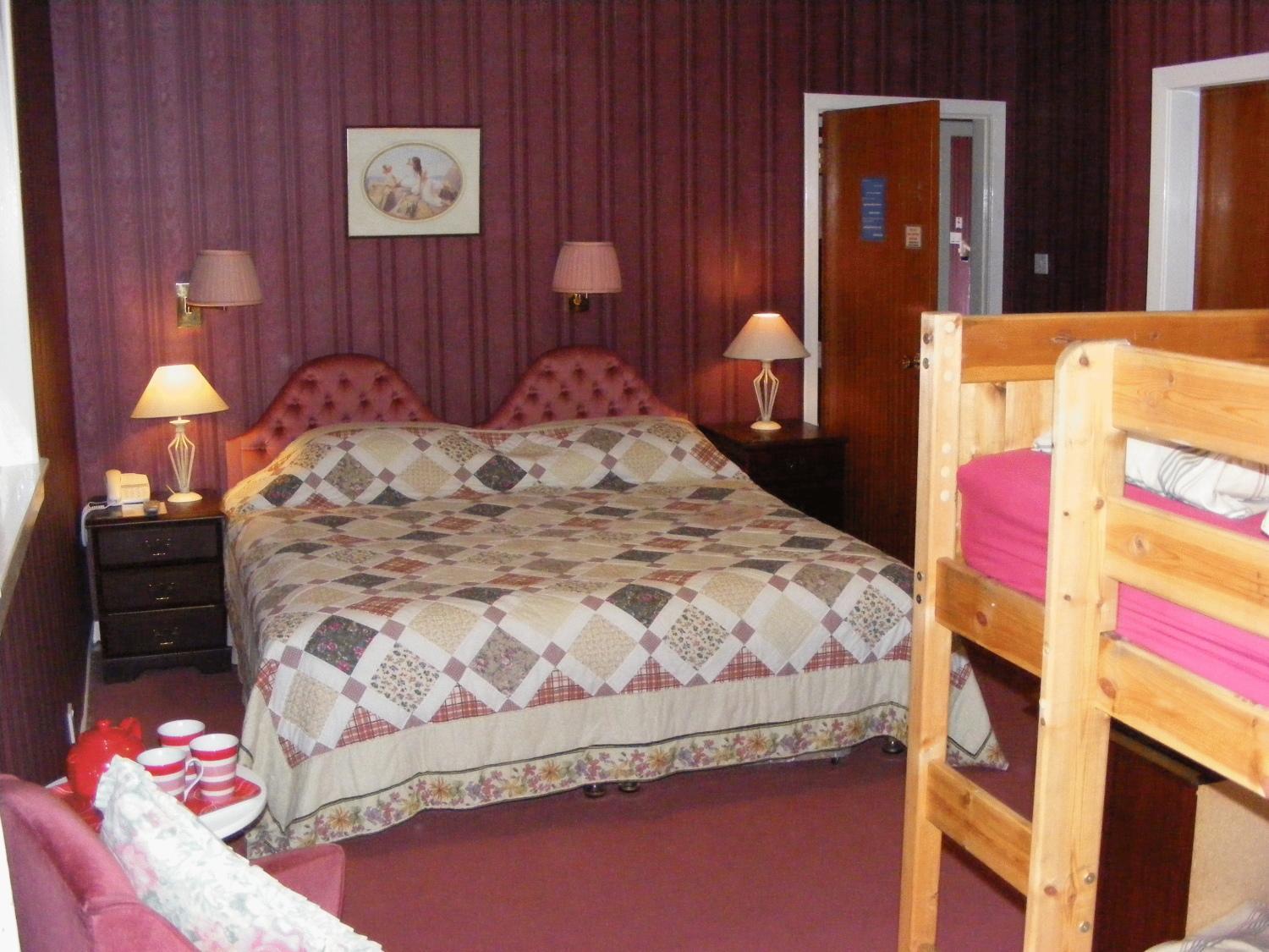 Familiekamer (2 Volwassenen + 3 Kinderen)